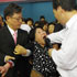 더러운 귀신이 드러나 소리를 지르며 요동하고 있다